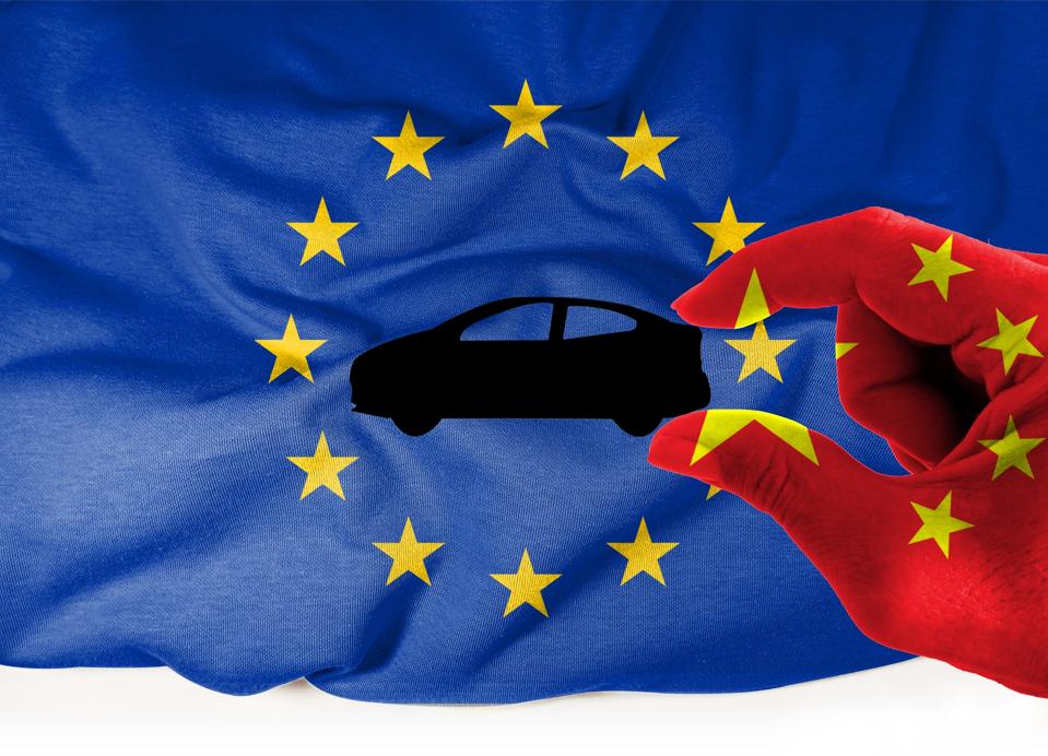 The Chinese flag and the European Union flag.