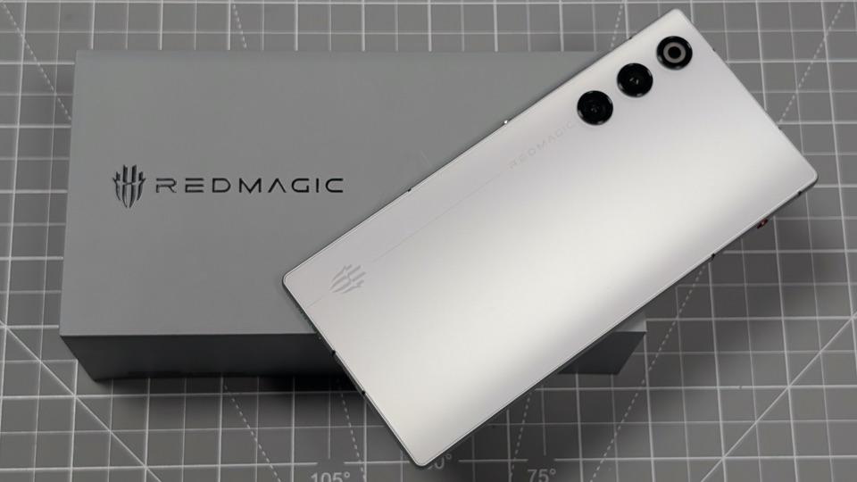 Redmagic 10 Air Stands Out As A Thin Gaming Smartphone