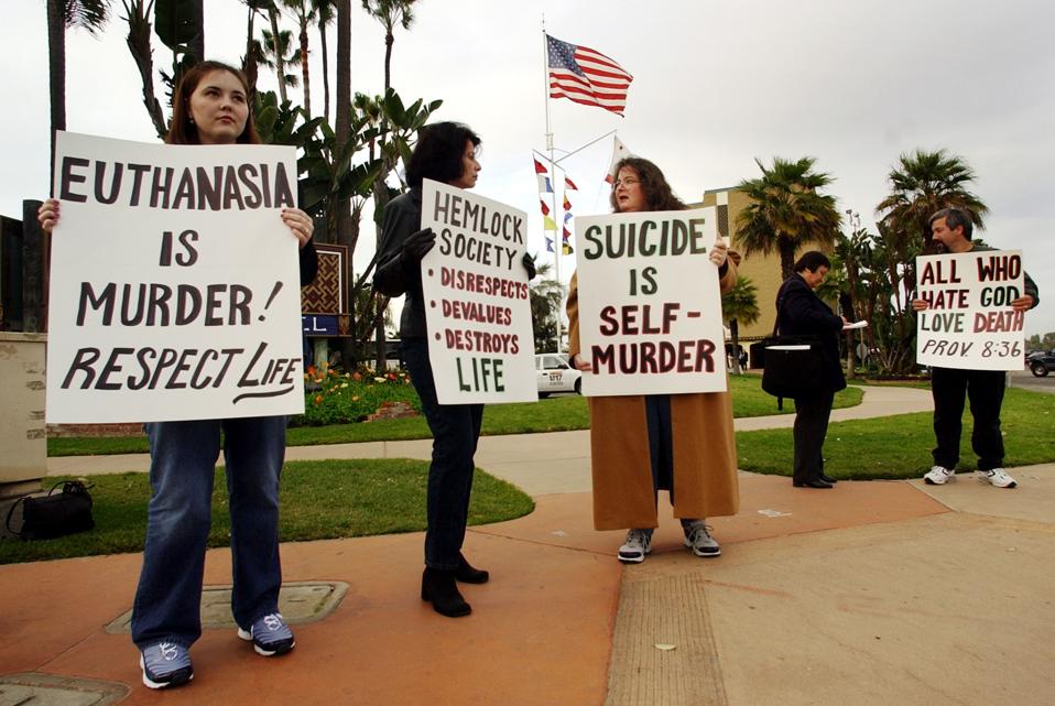 Hemlock Society Holds Annual Convention in San Diego