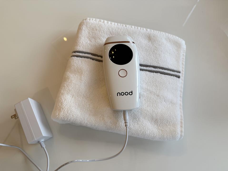 Nood™ NEW Flasher Pro Kit Lite - IPL Laser Hair Removal Device For Women & Men Refillable 5-Blade Shaving Razor Kit Exfoliating Buff Bar After Shave Serum To - View #8