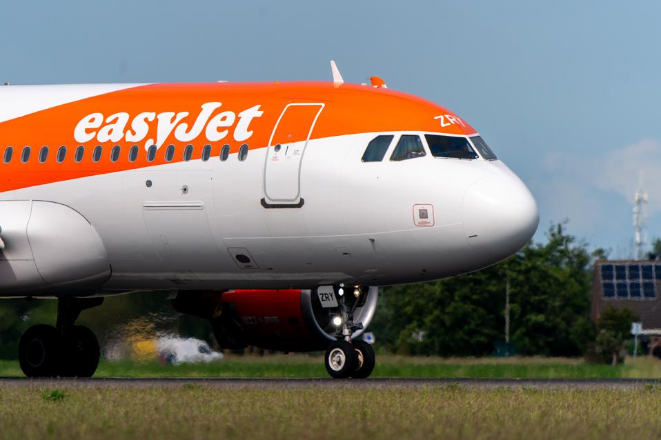 easyJet.