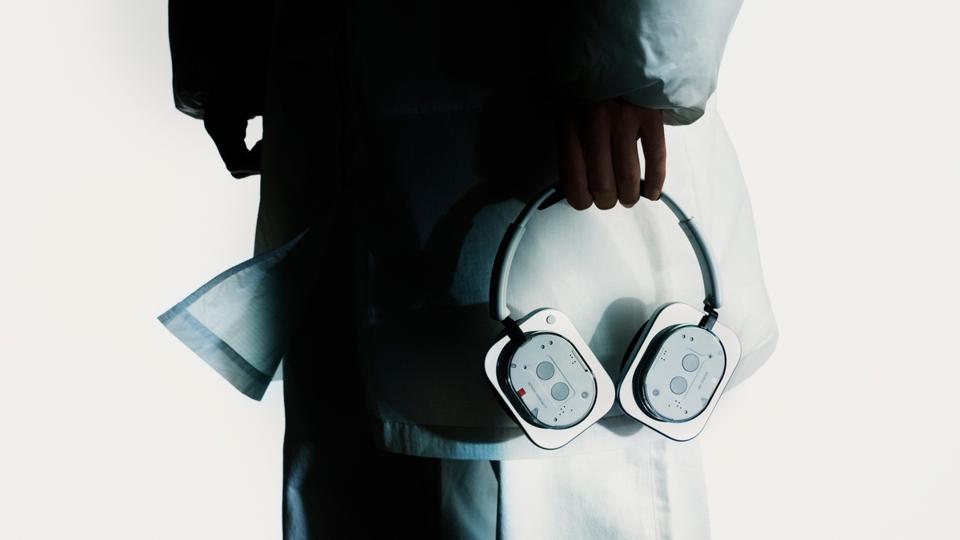 Nothing Launches Its New Headphone (1) With A Little Bit Of