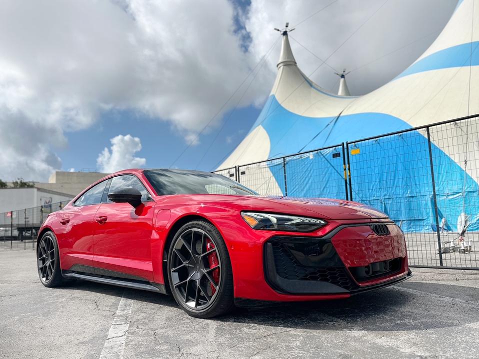 Audi E-Tron GT Is A Worthy Lamborghini Cousin