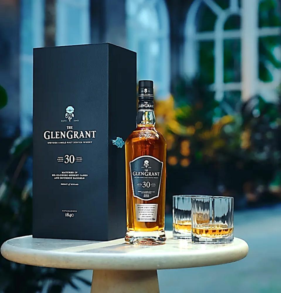 ウイスキー 6001AO GLEN GRANT Dewar's Grant's JOSEPH Glen Grant's 30-Year-Old Jewel Is A Whisky Of Distinction