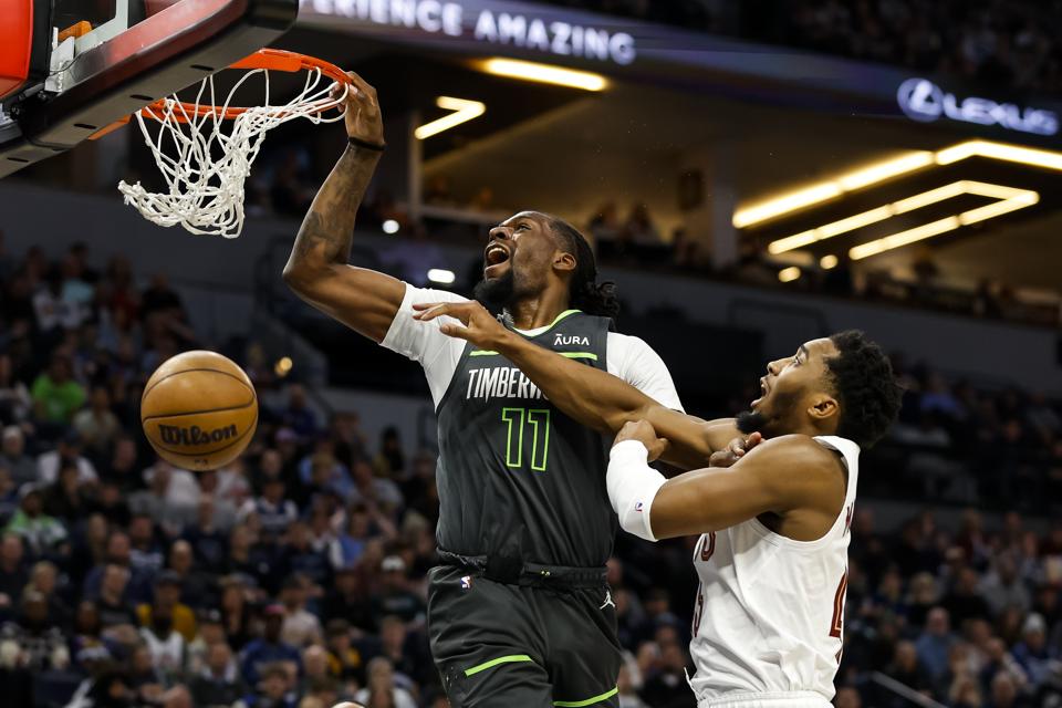 Cleveland Cavaliers v Minnesota Timberwolves