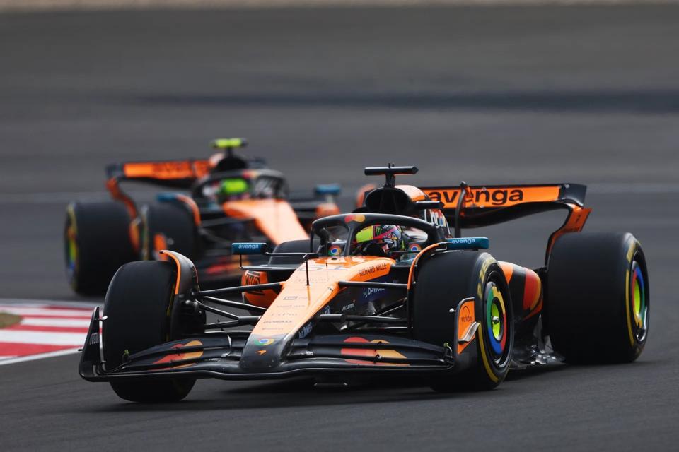 McLarenAvenga
