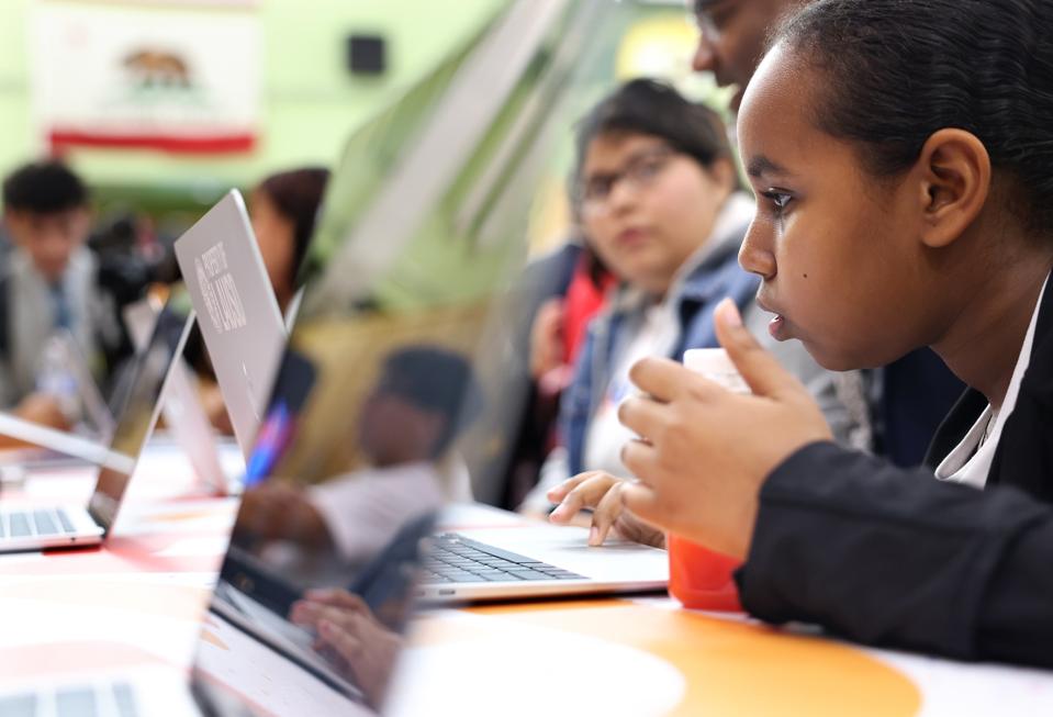 AI, Lausd, Learning, Students, Surint. Alberto Carvalho, Los Angeles Unified School District, Artificial Intellectual, learning web platform.