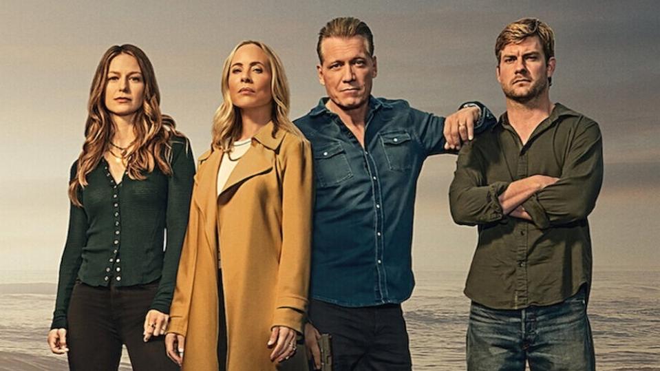 "The Waterfront" stars (l to r): Melissa Benoist, Maria Bello, Holt McCallany and Jake Weary.