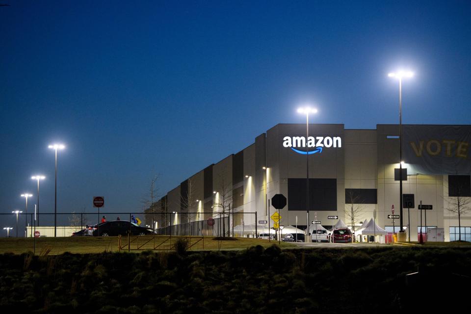 US-IT-POLITICS-LABOR-AMAZON