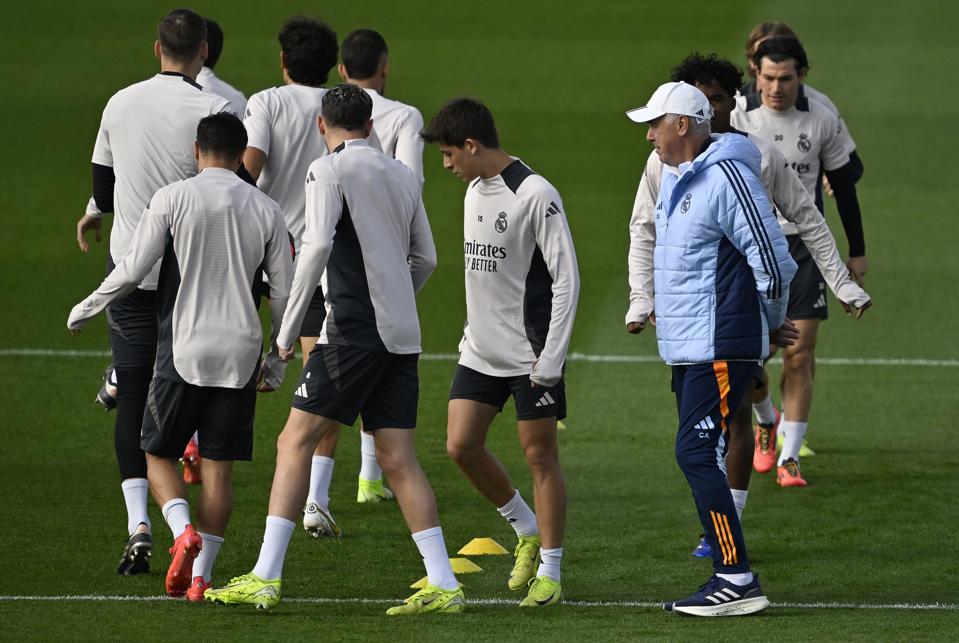 Arda Guler is playing for Real Madrid more than before. 