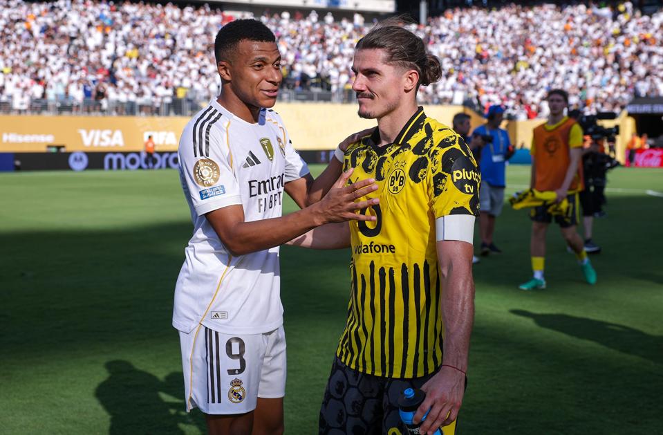 Real Madrid CF v Borussia Dortmund: Quarter-final - FIFA Club World Cup 2025