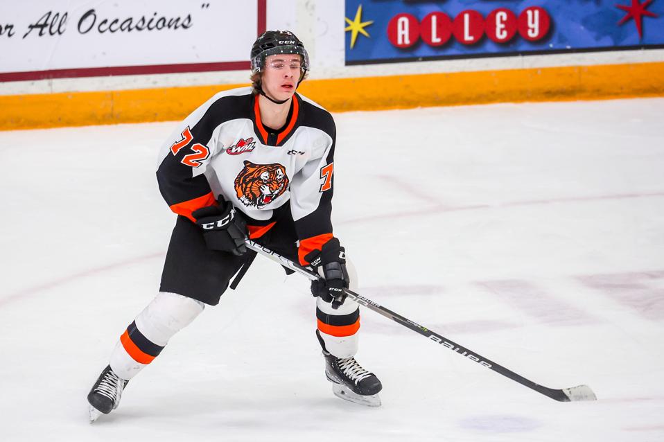 Gavin McKenna CHL WHL NCAA