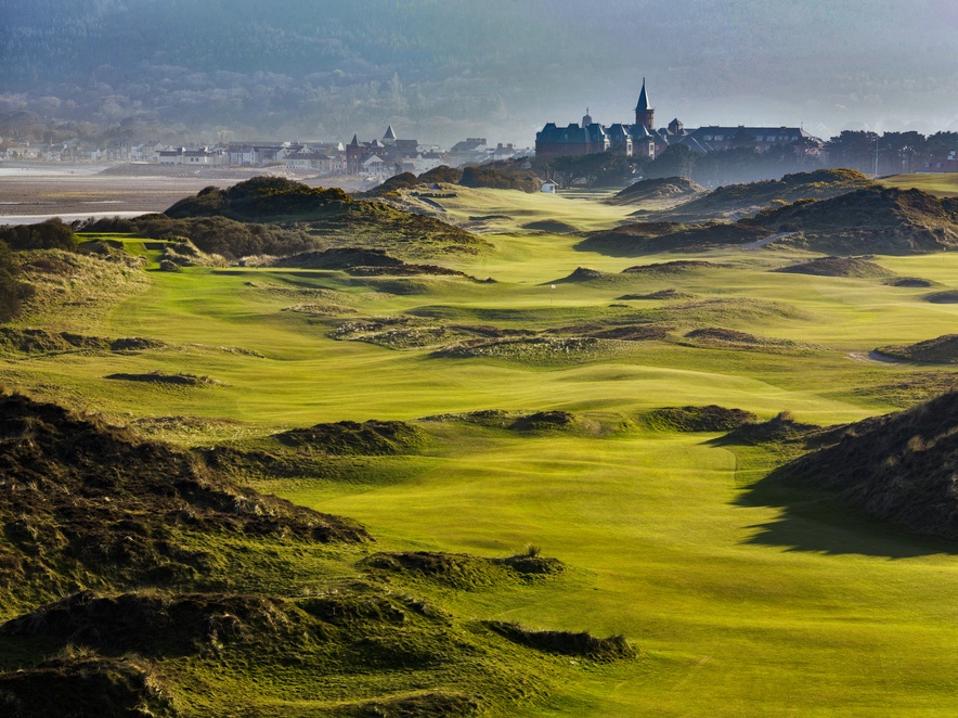 Royal County Down Golf Club, Newcastle, Northern Ireland