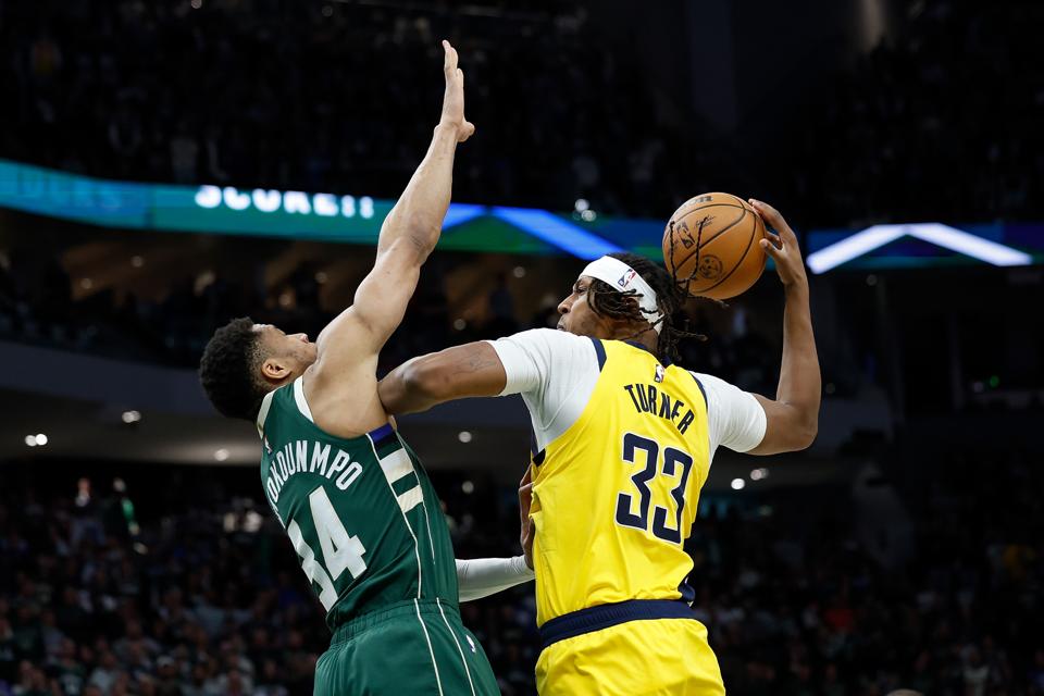 Indiana Pacers v Milwaukee Bucks - Game Three