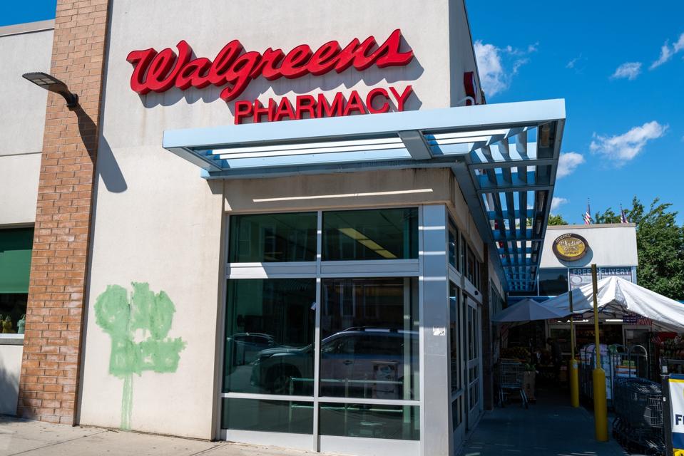 Walgreen's Plans To Close A Number Of Its Stores Across The Country