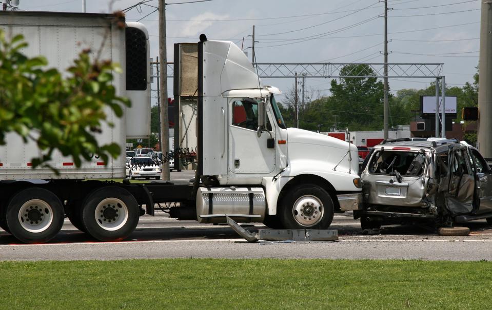 Cell phone forensics in trucking accident cases