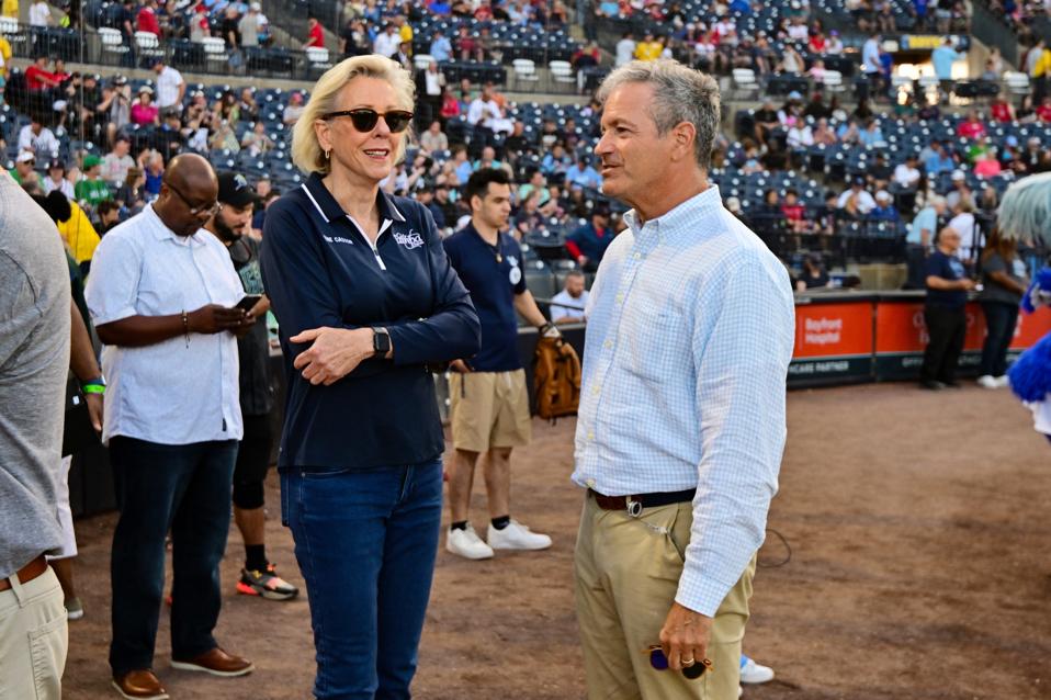 Stu Sternberg and Jane Castor