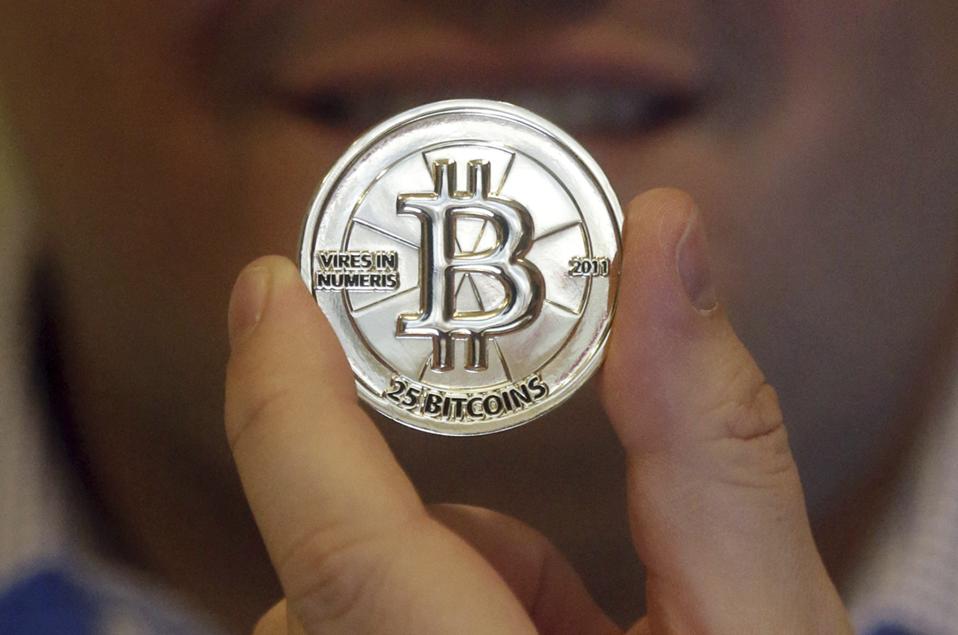 A token containing the secret key to 25 bitcoins.