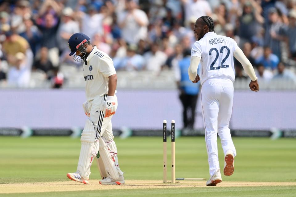 Jofra Archer gives Rishabh Pant a few choice words after bowling him at Lord's. 