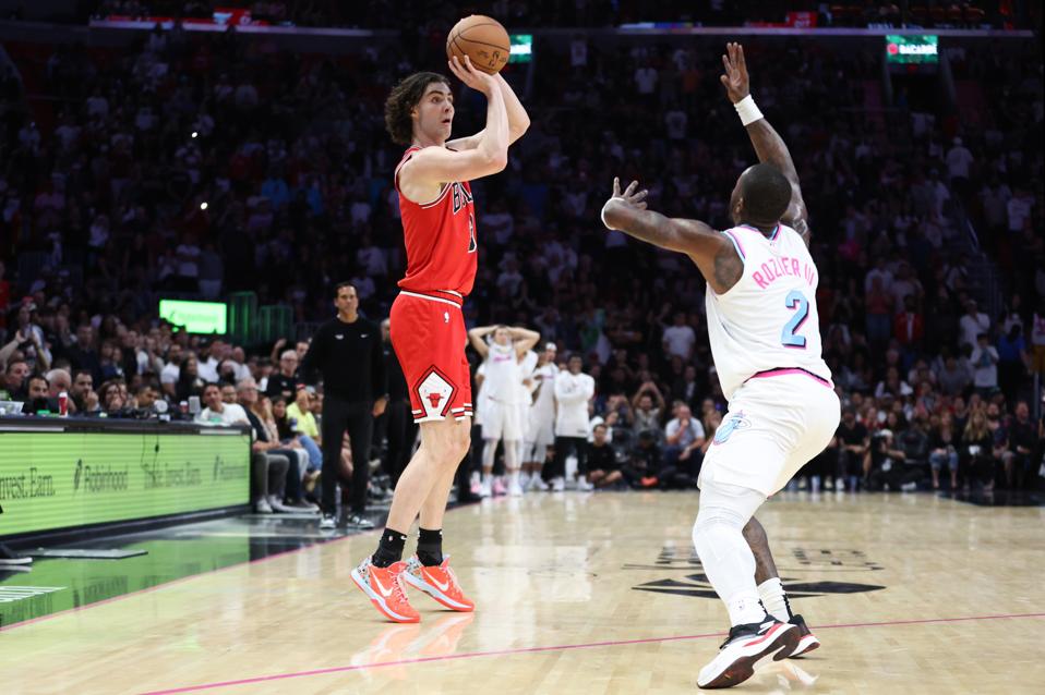 Chicago Bulls v Miami Heat