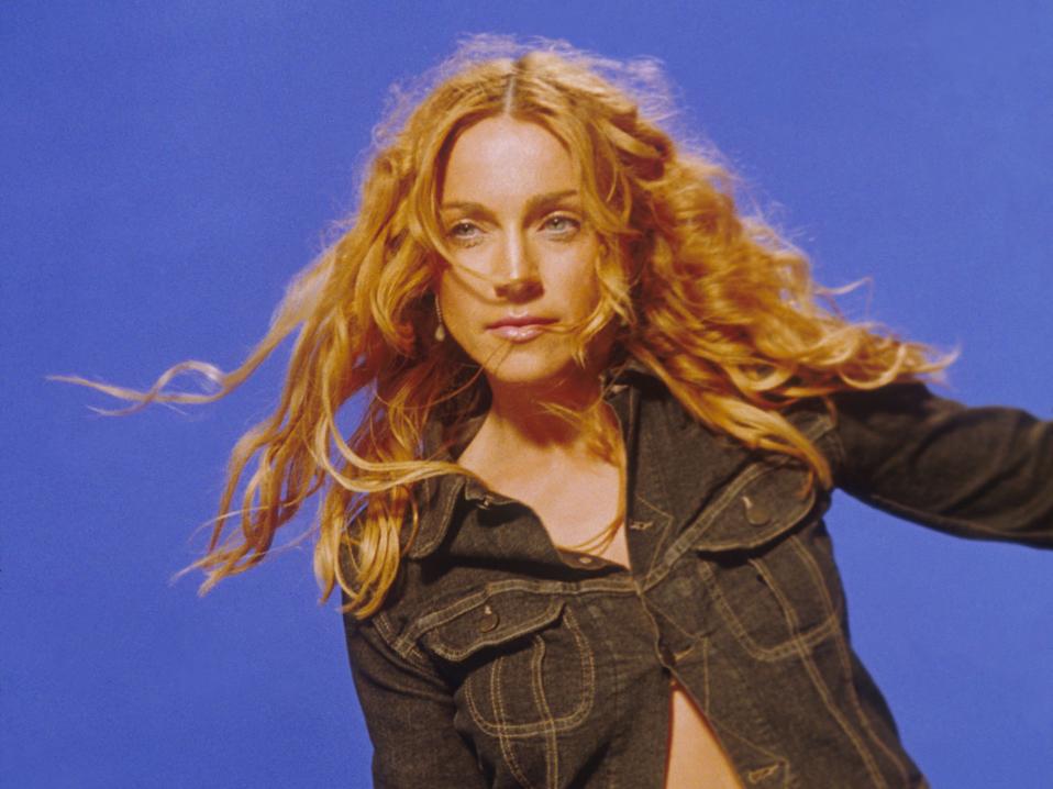 Madonna Shooting 'Ray of Light' Video