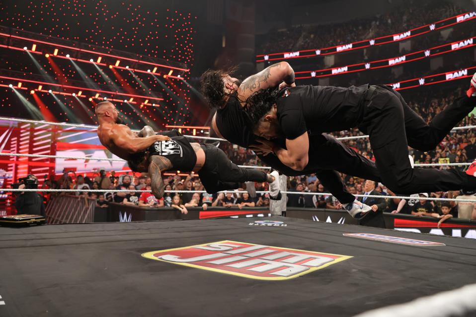 WWE Monday Night RAW