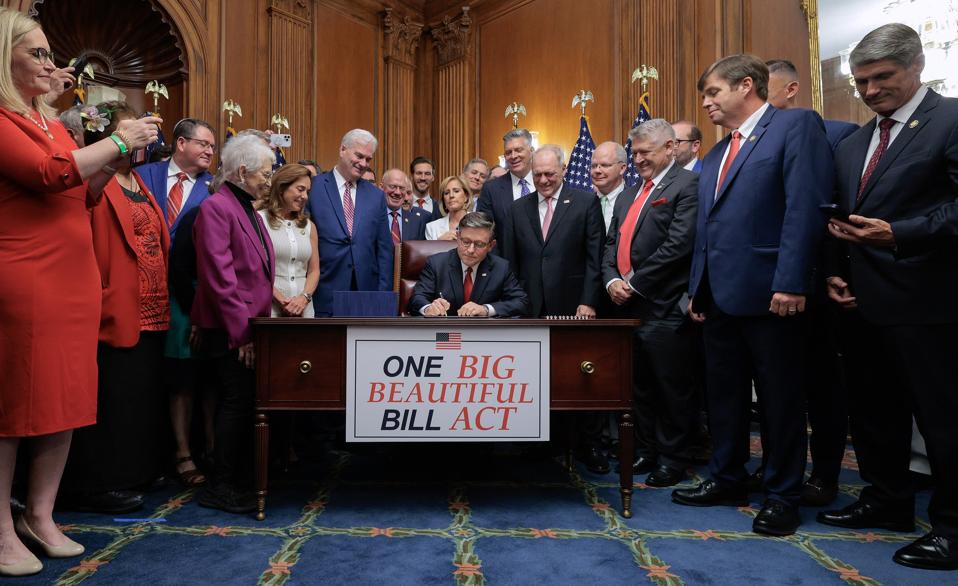 House Lawmakers Work On Final Passage Of Signature Budget Bill
