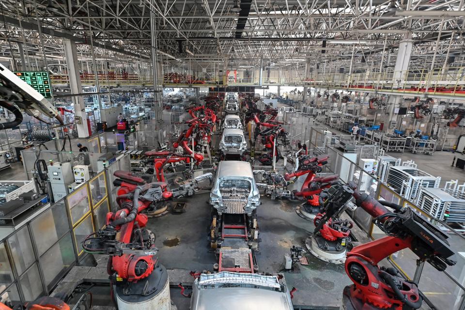 CHINA-ECONOMY-AUTOMOBILE-EVS
