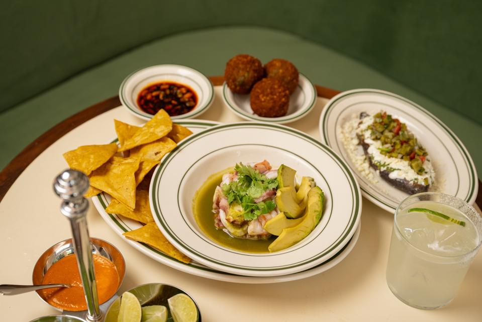 Dolores-PRESSED-SEAFOOD-AGUACHILE-Credit_TeddyWolff.jpg