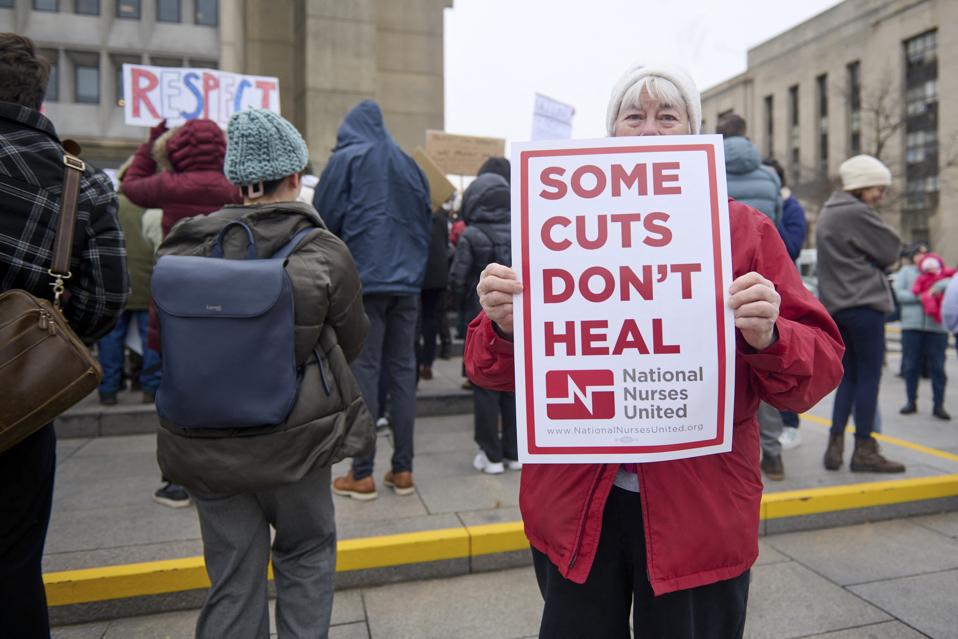 Dampak Besar Pemotongan Dana NIH 2025: Nyawa dan Penelitian Terancam