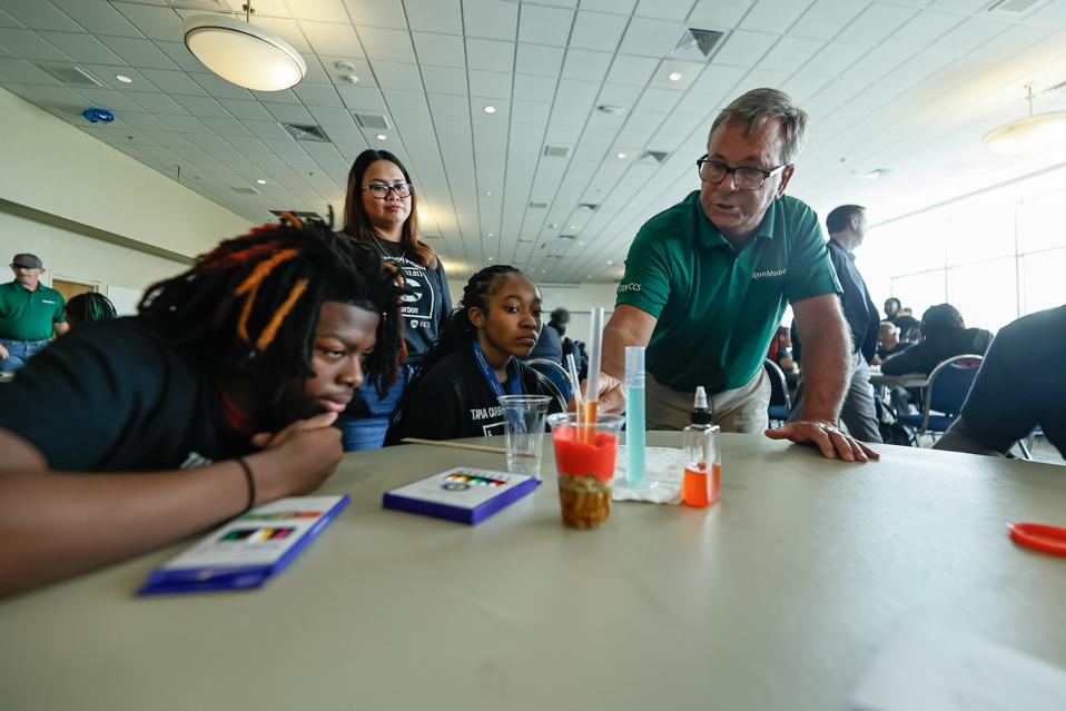 ExxonMobil Carbon STEM Summer Camp