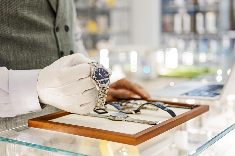 The luxury shopping experience