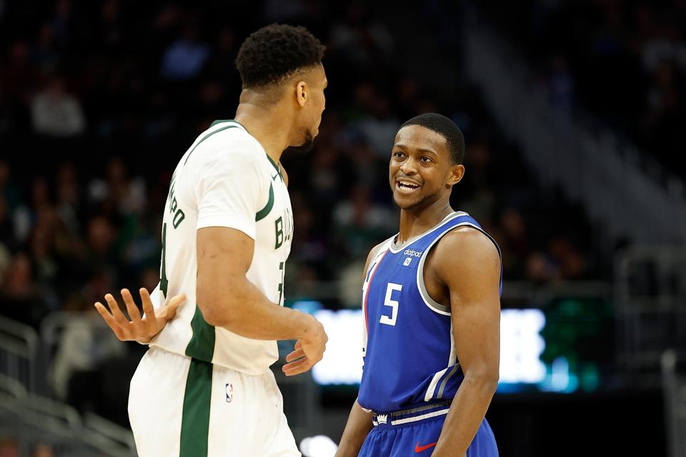 Sacramento Kings v Milwaukee Bucks