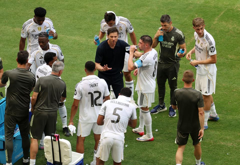 Real Madrid CF v Al Hilal: Group H - FIFA Club World Cup 2025