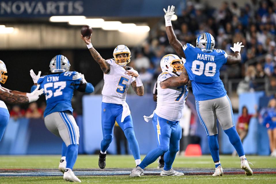 2025 Hall Of Fame Game - Los Angeles Chargers v Detroit Lions - NFL Preseason 2025
