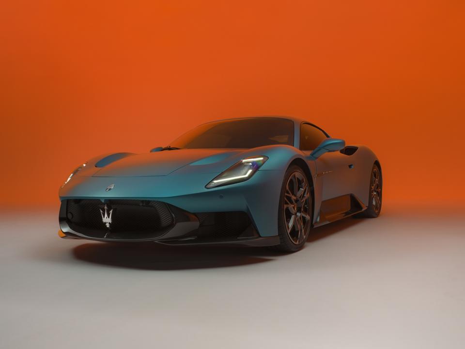 02_Maserati MCPURA-FHD