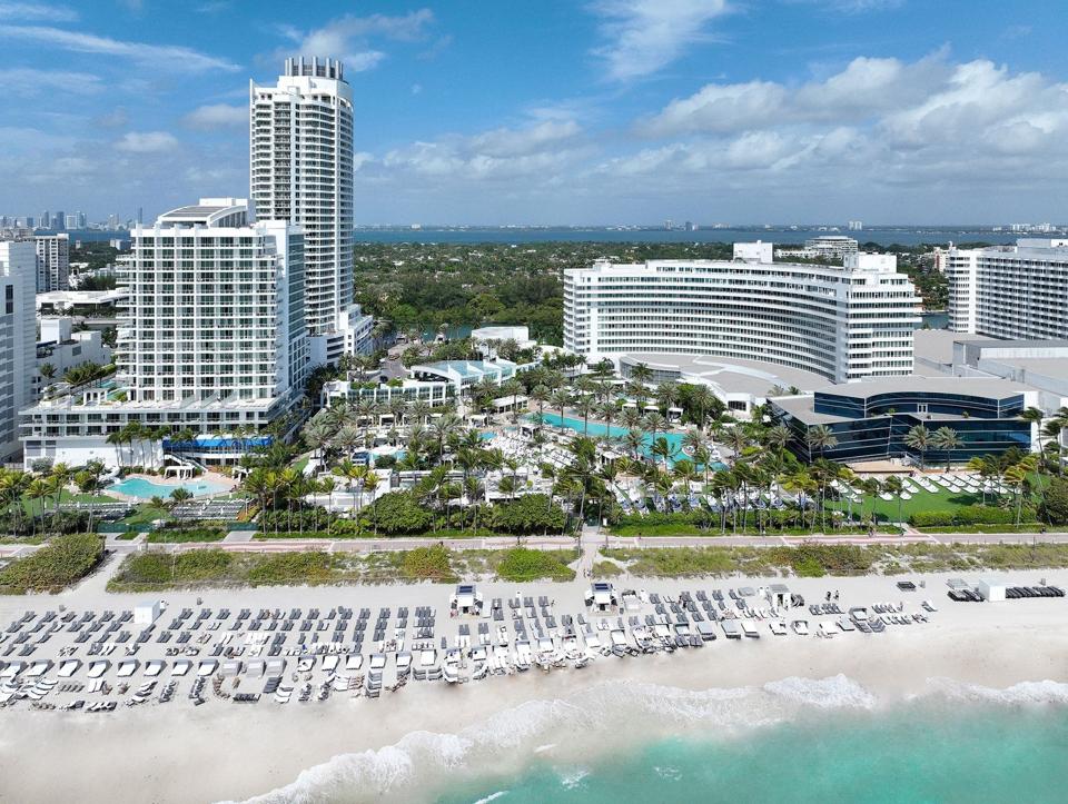 Fontainebleau Development Unveils Miami Beach's First Large-Scale,  Family-Friendly Water Attraction
