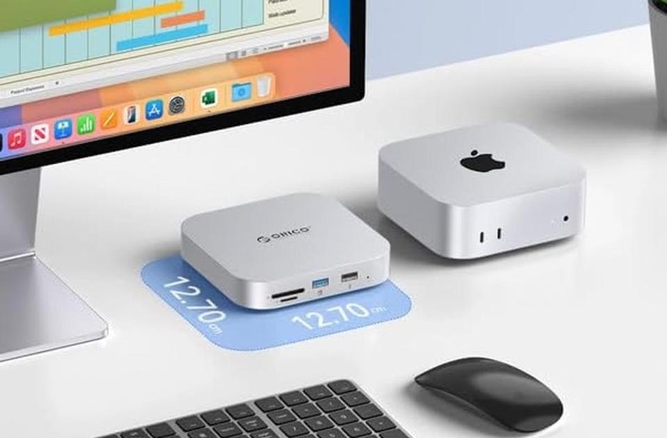 Orico MiniMate next to Apple Mac mini M4