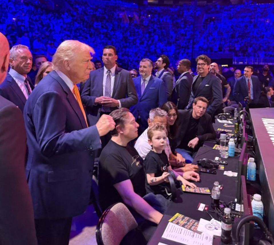 Donald_Trump_David_Ellison_UFC314