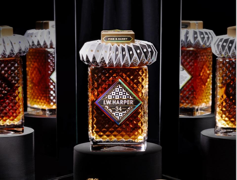 値下げ　洋酒３本セット　CAMUS CROUN  IW HARPER Whiskey Of The Week: I.W. Harper 34-Year-Old Bourbon