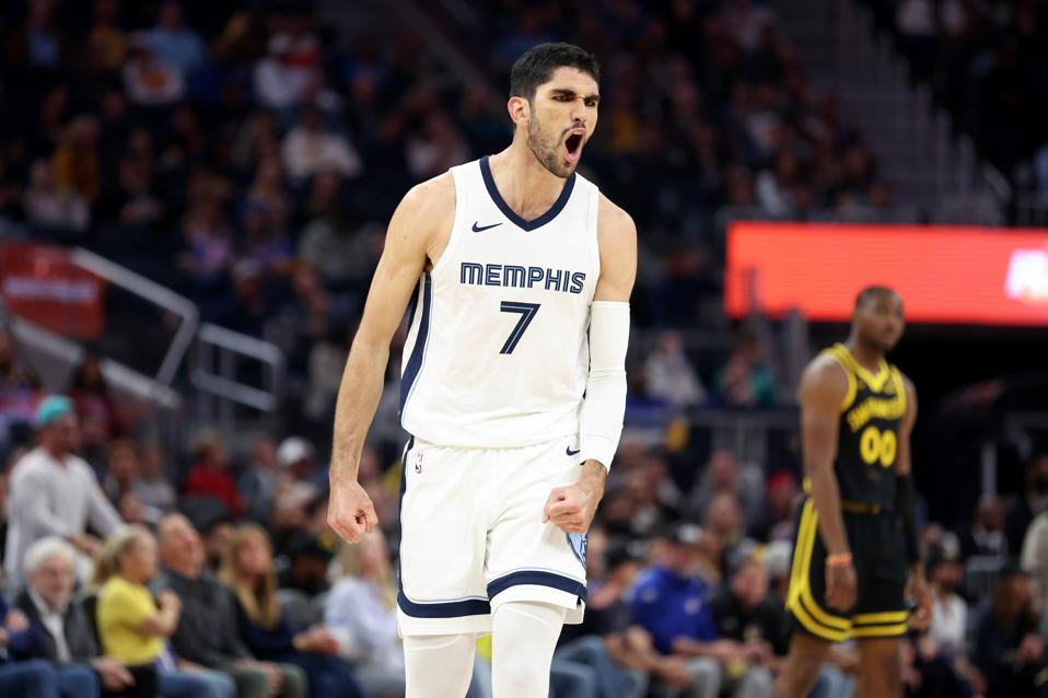 Memphis Grizzlies v Golden State Warriors