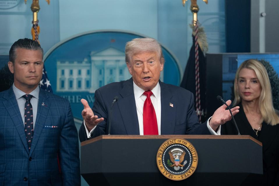 U.S.-WASHINGTON, D.C.-WHITE HOUSE-TRUMP-PRESS CONFERENCE