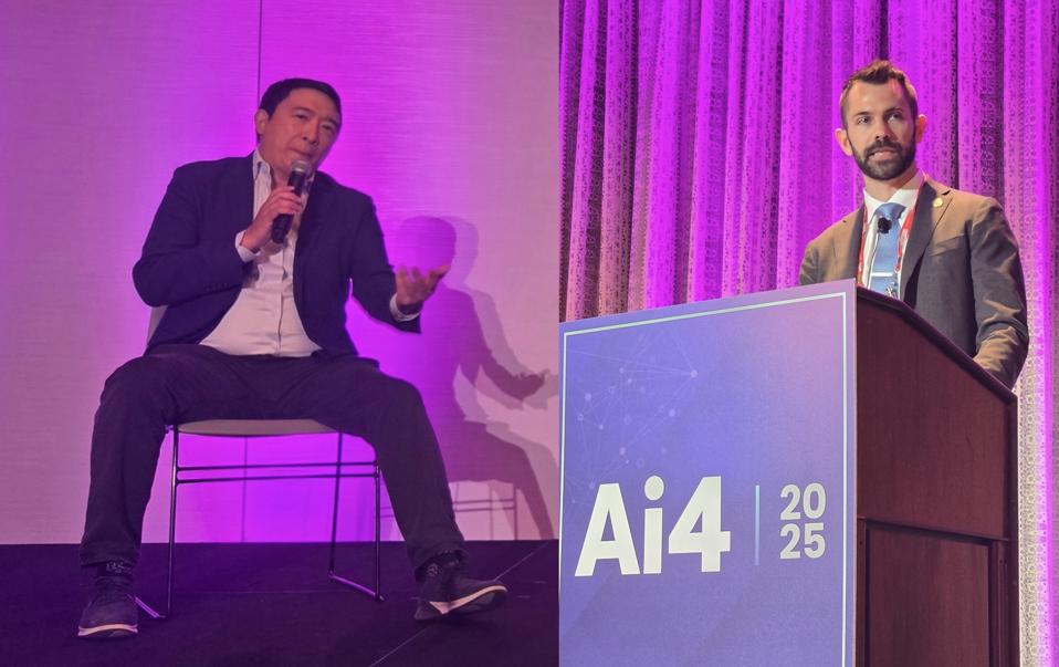 עתיד העבודה בעידן הבינה המלאכותית: אזהרות מול אופטימיות