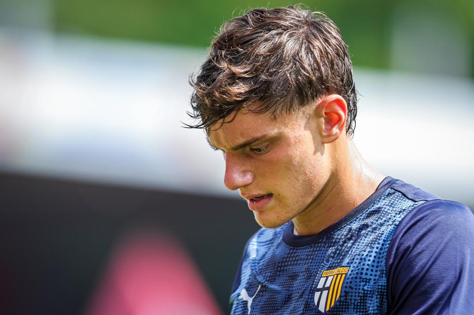 Giovanni Leoni in a preseason friendly for Parma.
