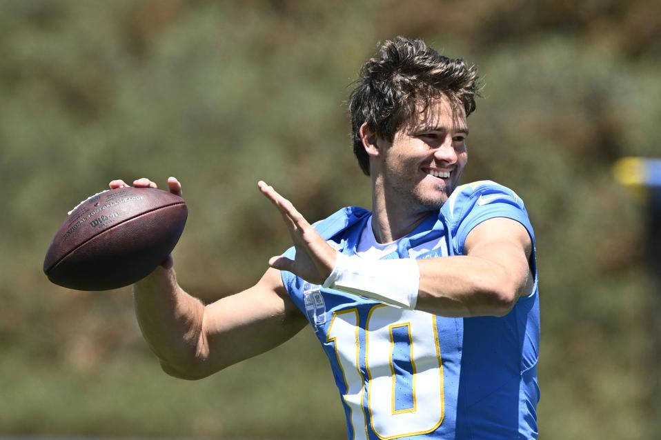 Chargers Camp Football