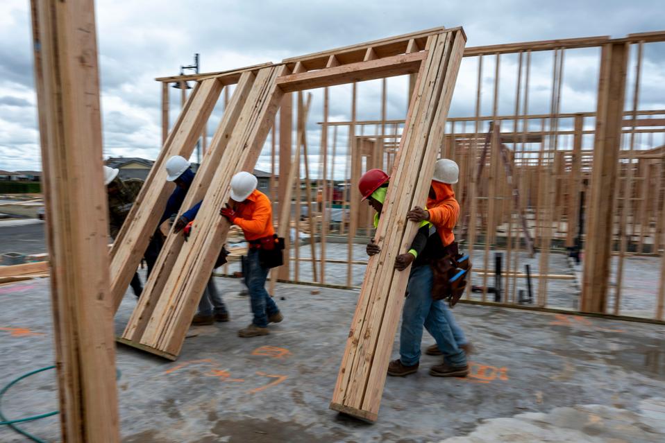 Toll Brothers Ahead Of US Housing Starts Figures