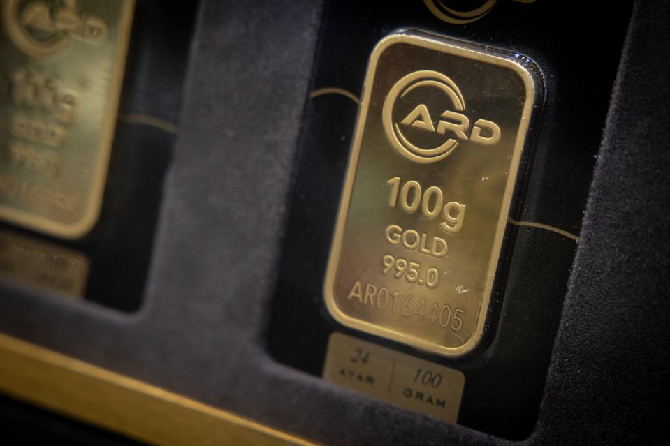 Gold Prices Soar To Record Highs Amid Trumps Tariff Moves