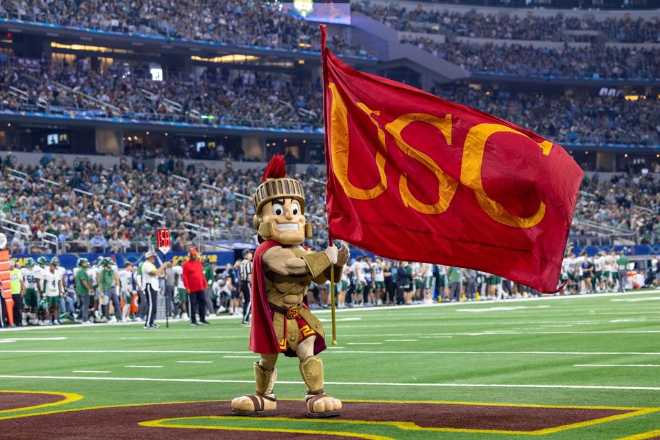 COLLEGE FOOTBALL: JAN 02 Goodyear Cotton Bowl