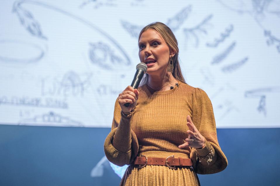 Kendra Scott Unveils Women's Entrepreneurial Leadership Institute At The University Of Texas At Austin