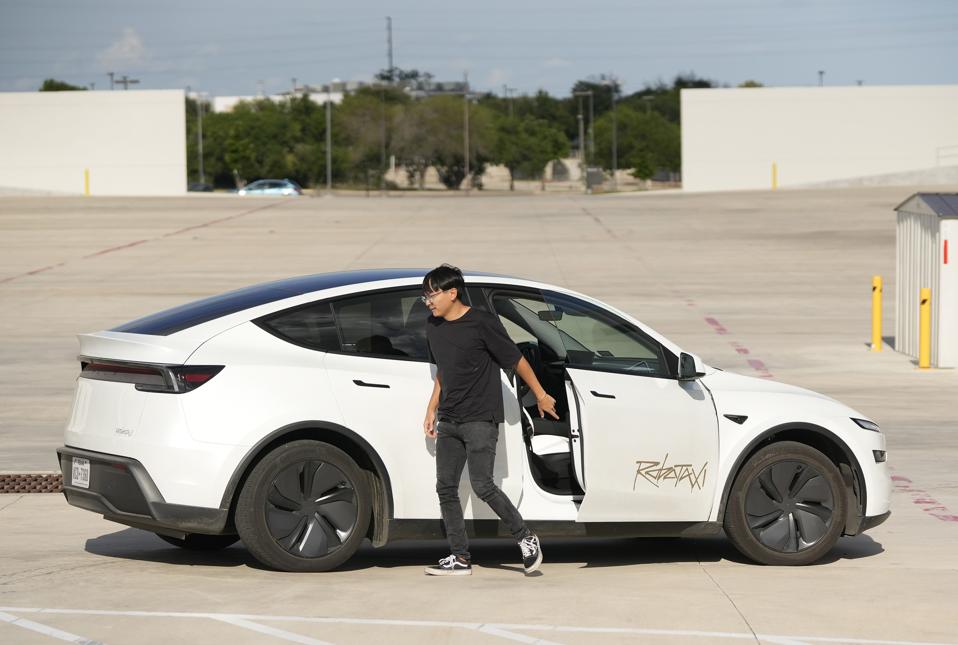 hc062625SelfDrivingCarLaw